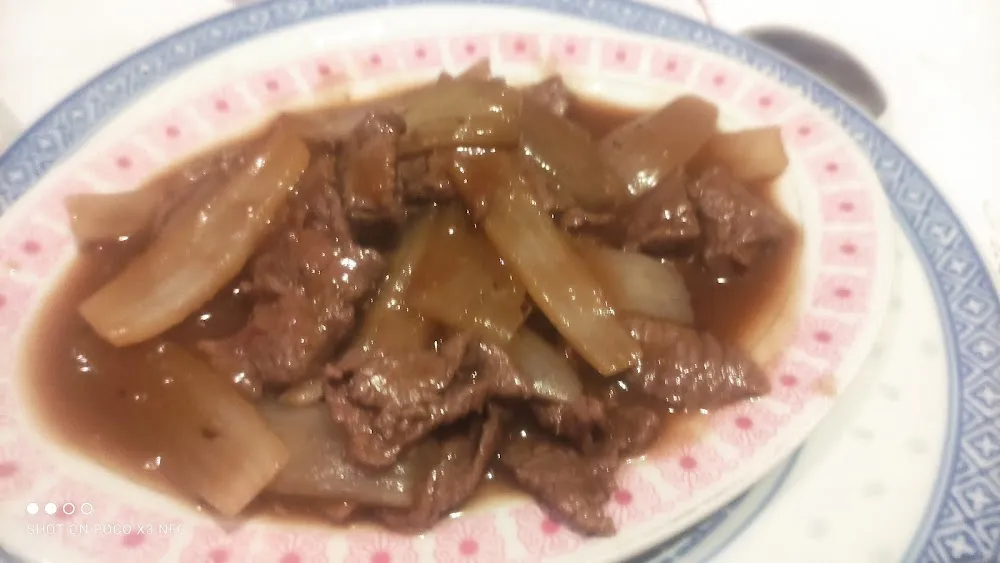 Boeuf Aux Oignons